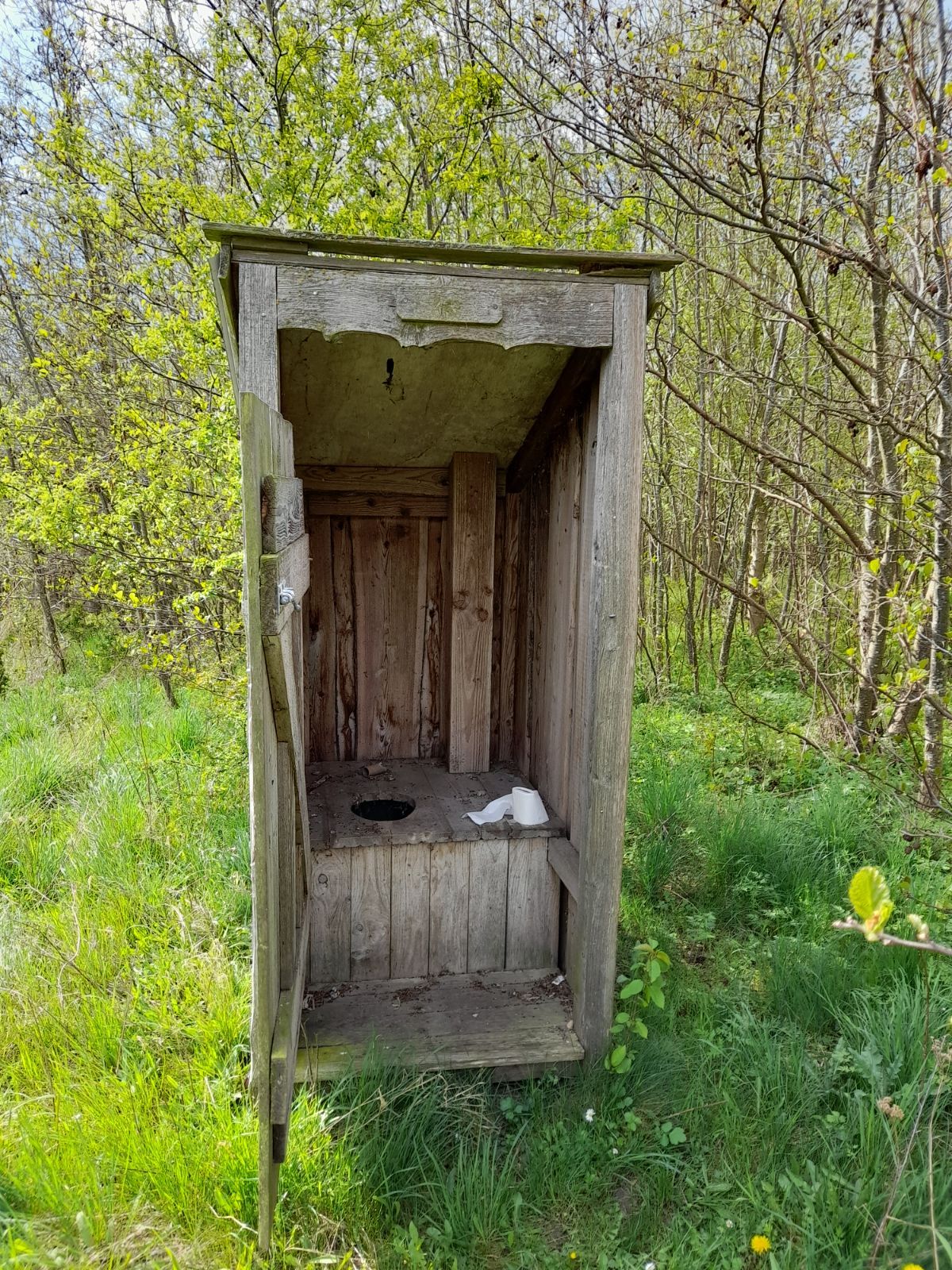 Multtoilettet indefra. 
