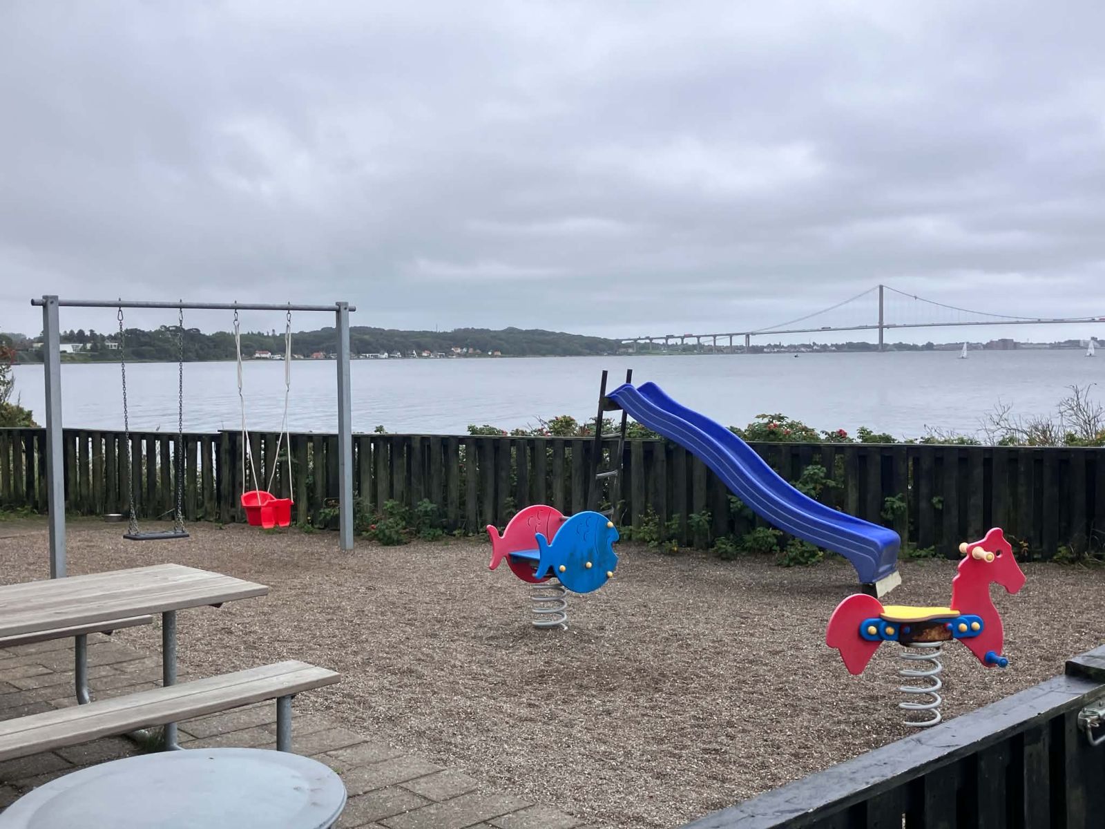 Legeredskaber i sand