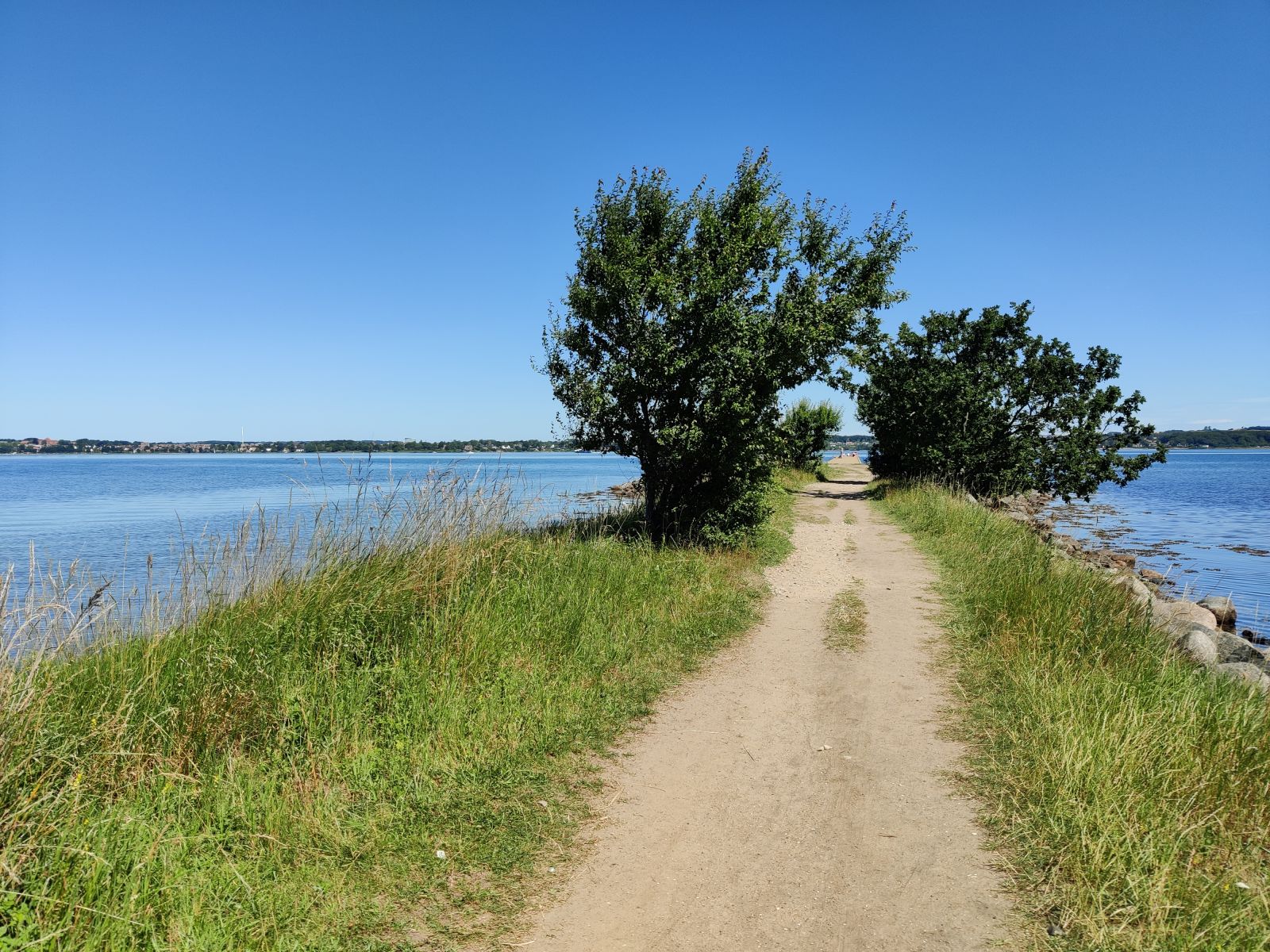 grusstien på stenmollen