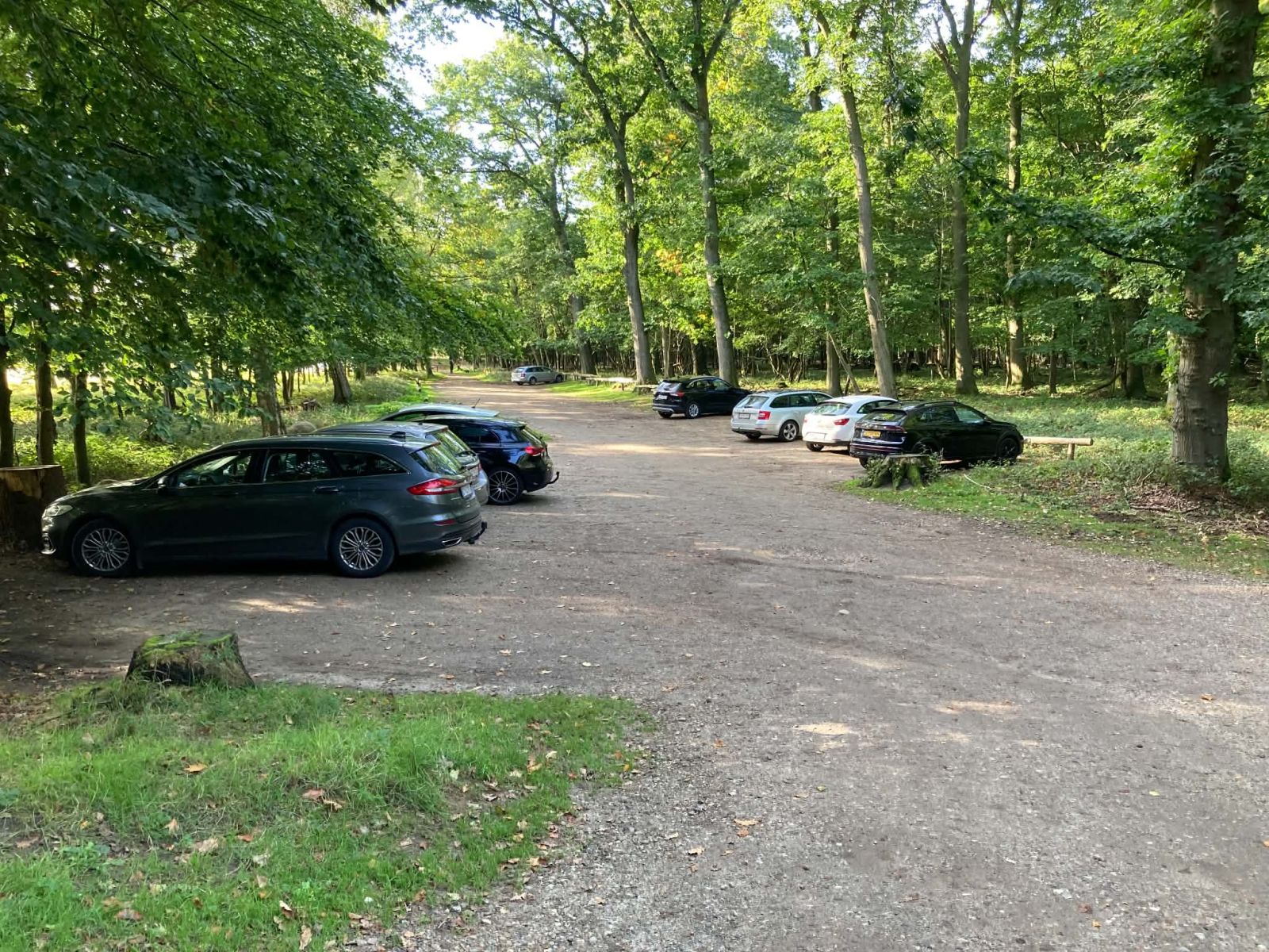 Parkeringsplads på grus
