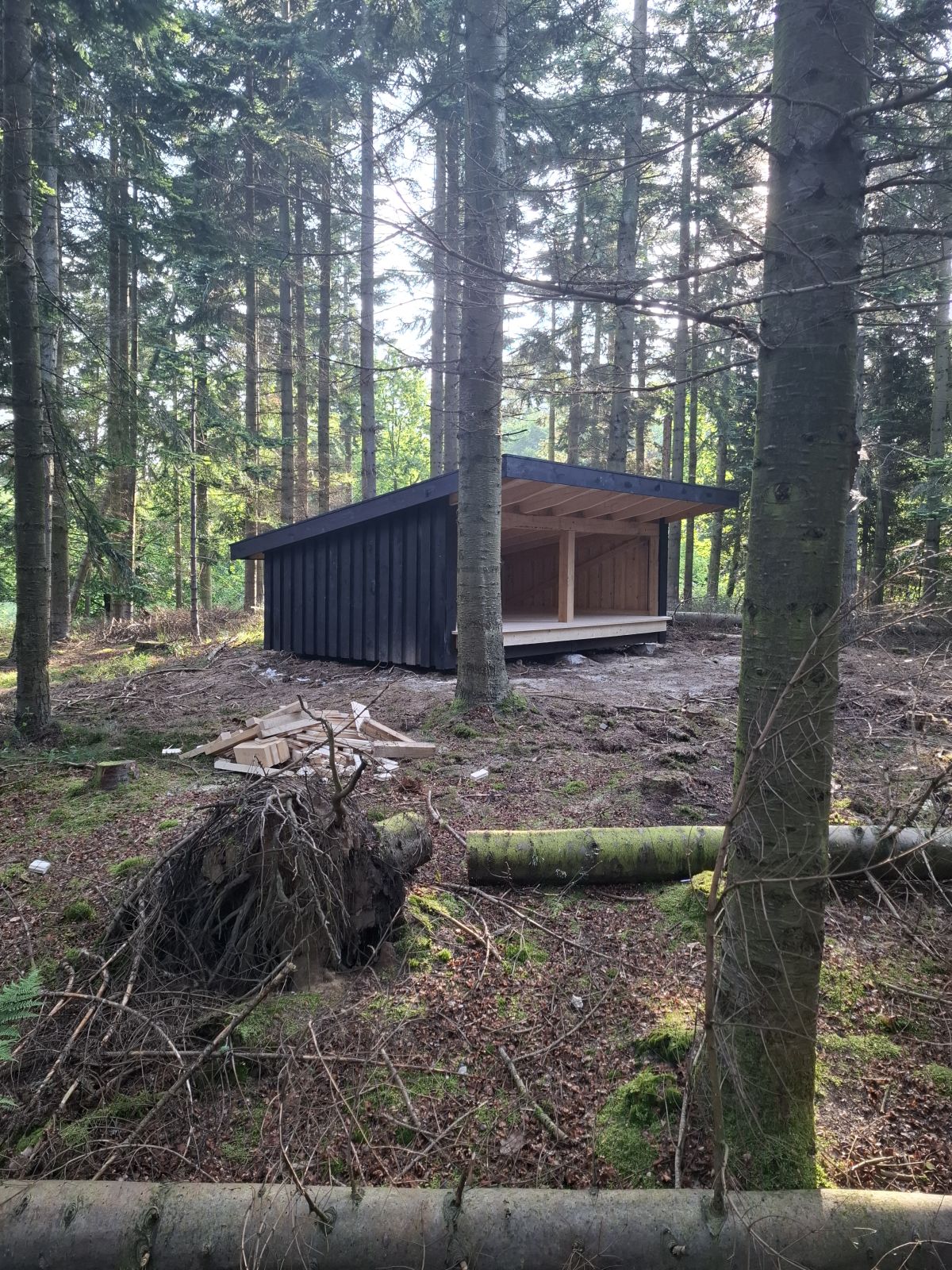 Fovslet Skov Shelter 1 – miniature 2