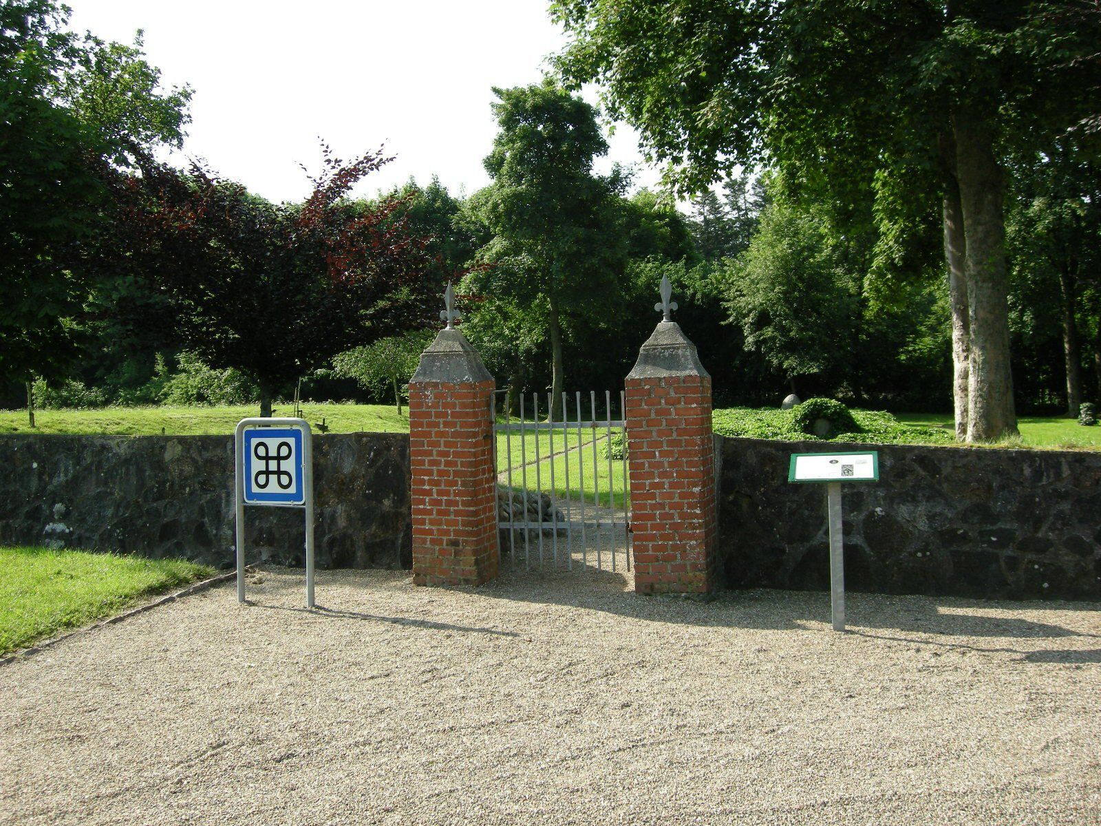rester af gammelt munkekloster