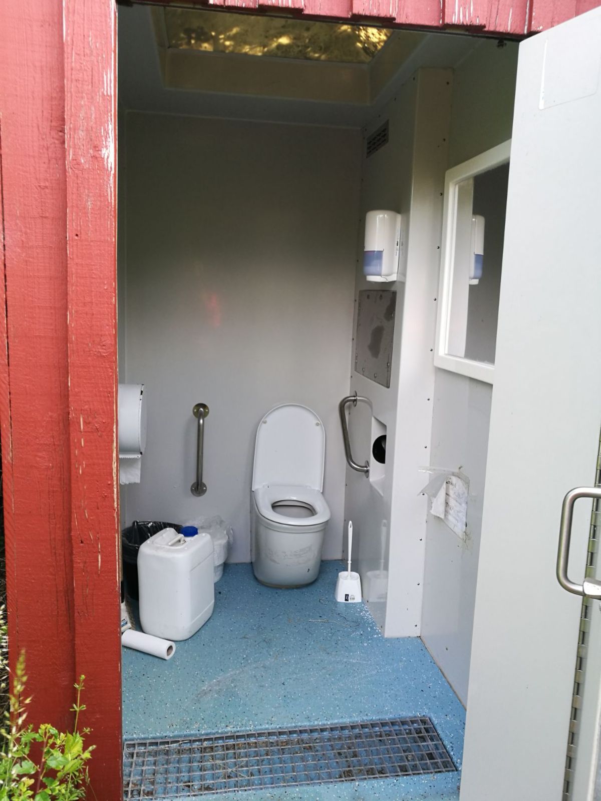 Toilet