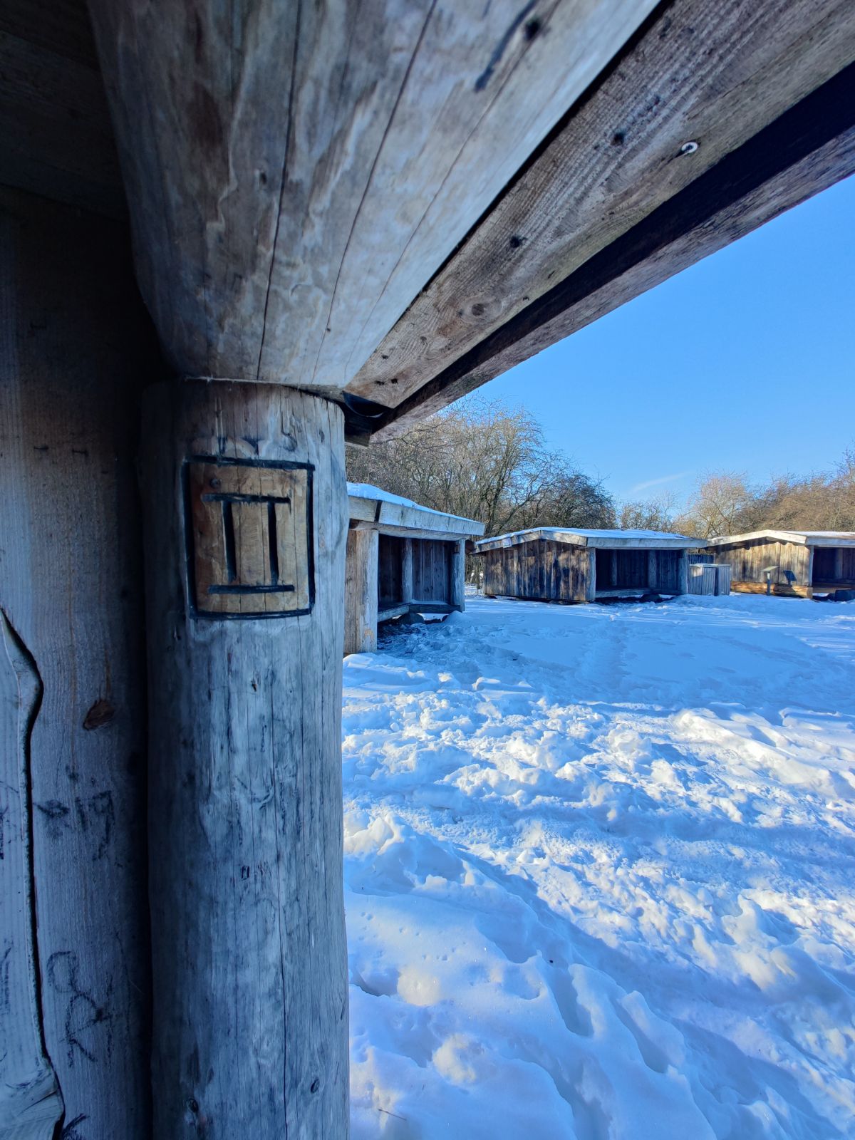 Shelterne er markeret med romertal