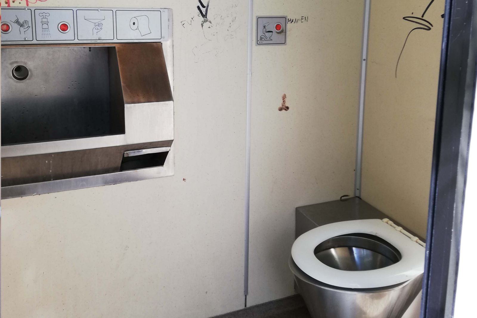 Toilet indefra billede 2