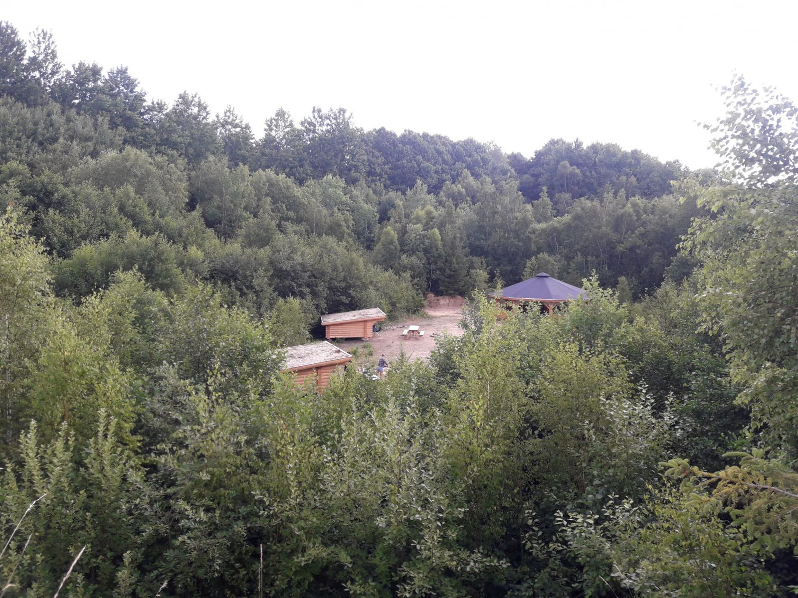 3 sheltere på lejrplads Udkæret – miniature 2