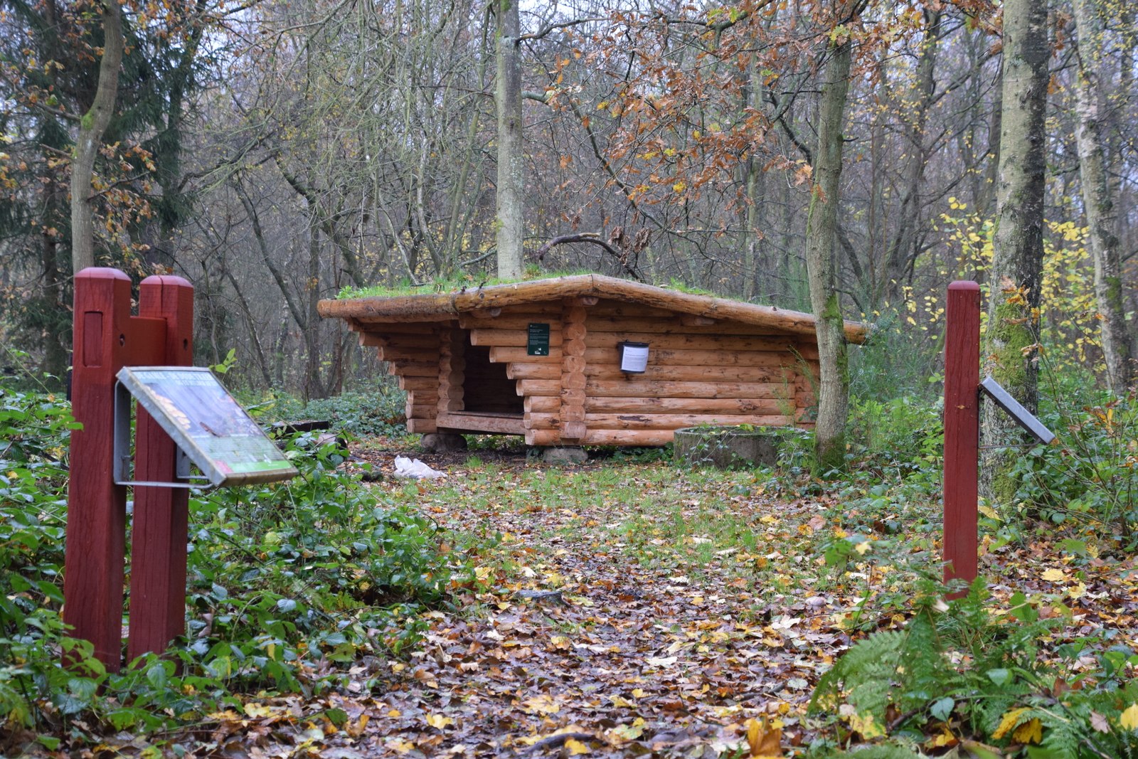 Vognkær Enge Shelter – miniature 1