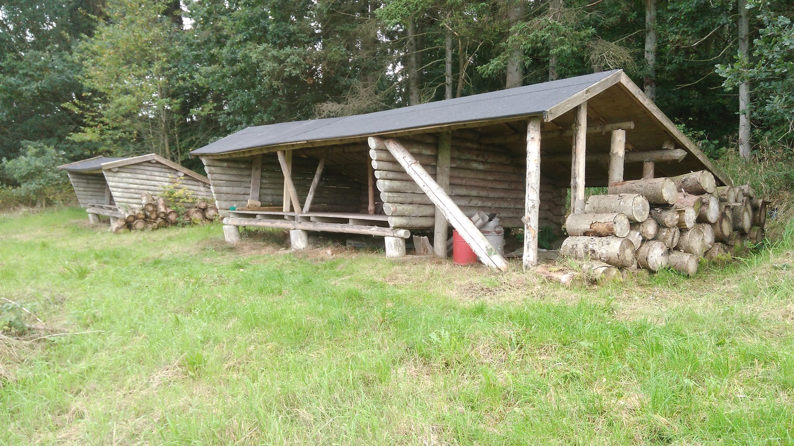 Shelters ved Klovborg - Matrup Å                   – miniature 2