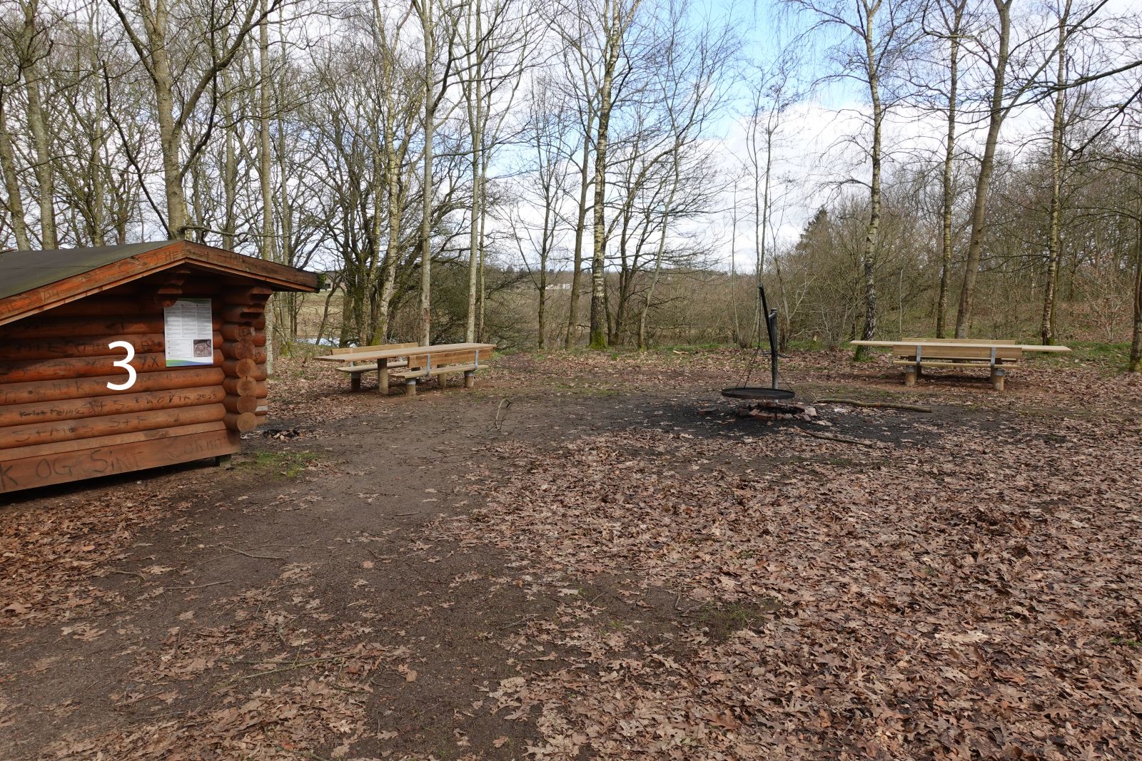 Foto af shelter 3 ved Tvis Kloster Kanoplads