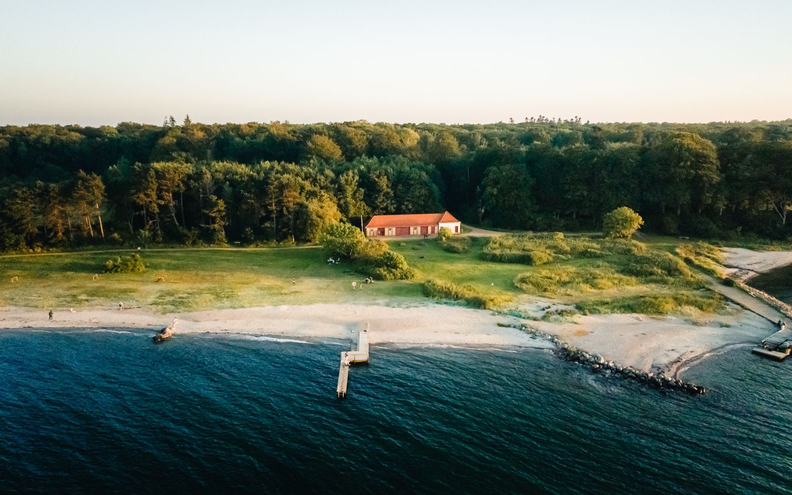 Naturcenter Trelde Næs på Trelde Næs strand
