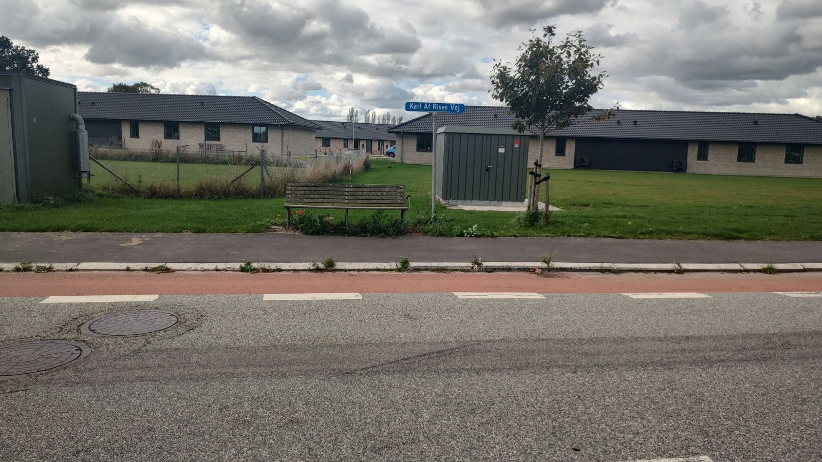 Bænk til et lille hvil på gåturen_2024
