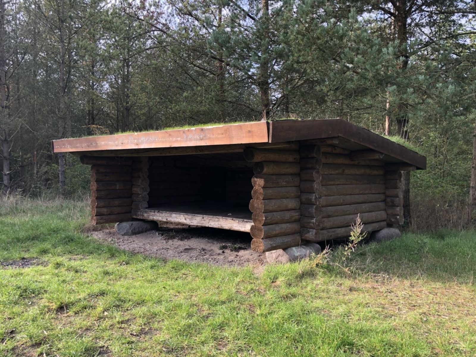 Shelter i Jagtenborg Skov – miniature 2