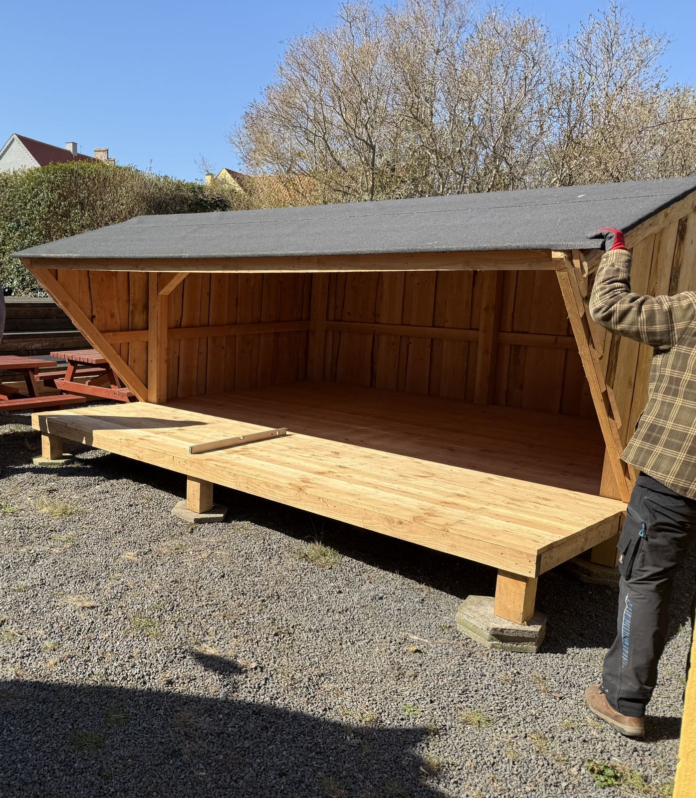 Shelter ved borgerhuset i Aarsdale