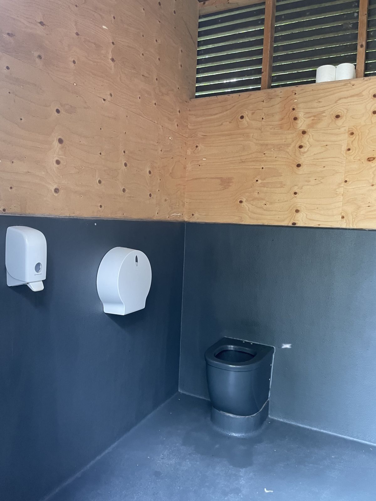 Multtoilet indvendigt