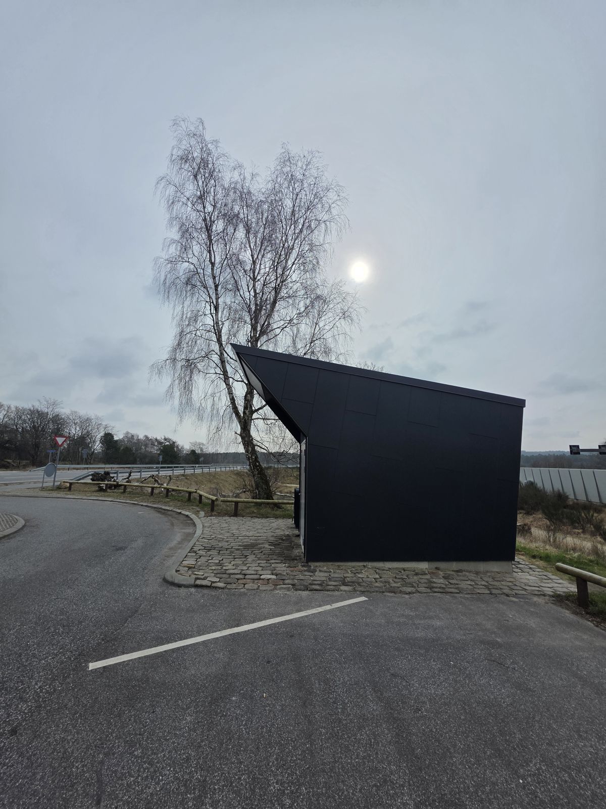 Toilet på p-plads ved Gudenåstien, Silkeborg 