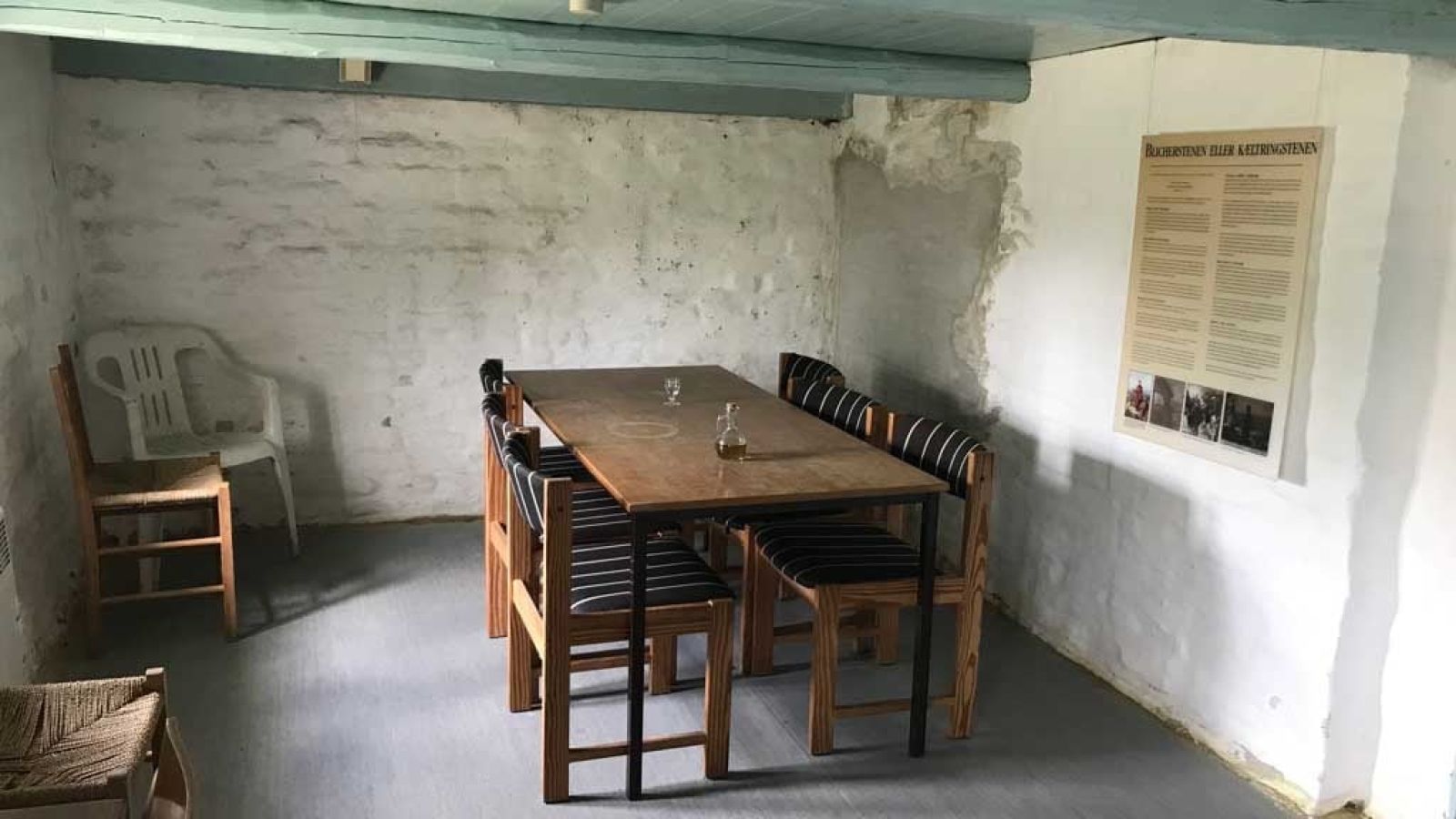 I Helenes Hus er der en udstilling, hvor du kan læse om fattigkoloniens historie samt spise din medbragte mad.