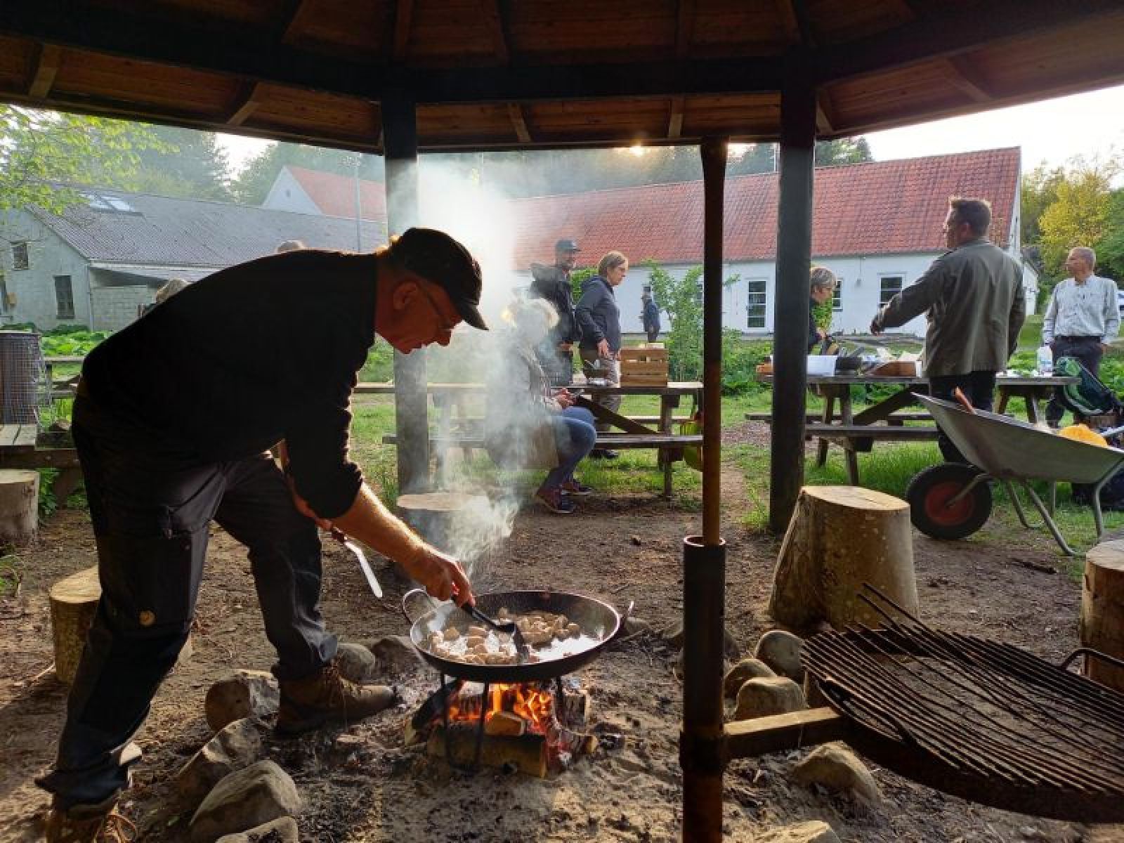 Bålhytte ved Trente Mølle, shelter in Denmark