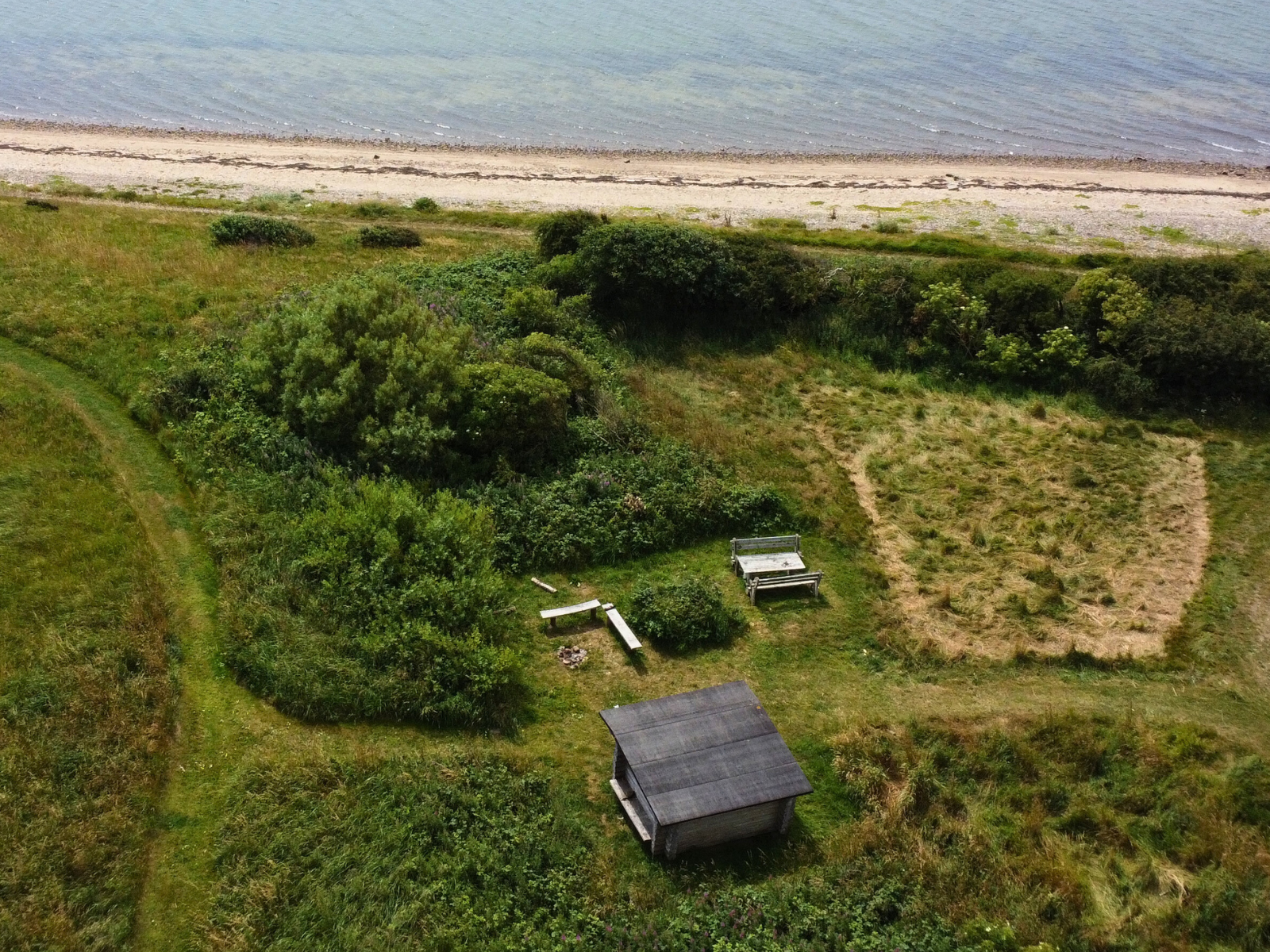 Shelter ved Hostrup Strand