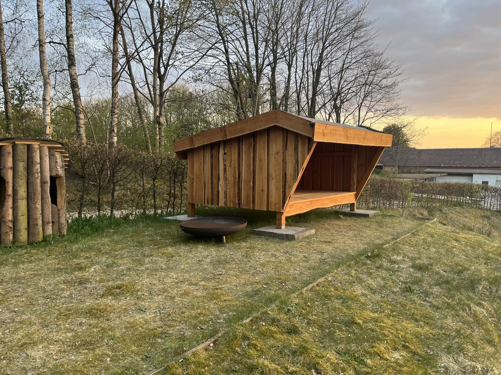 Shelter i True by – miniature 4
