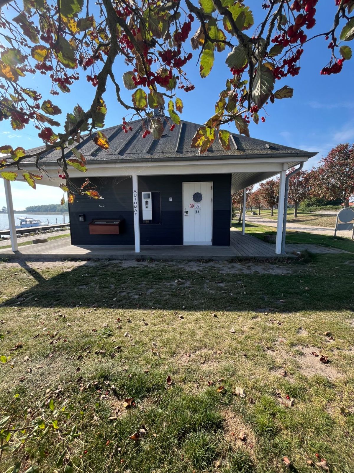 Handicaptoilet helårsåbent