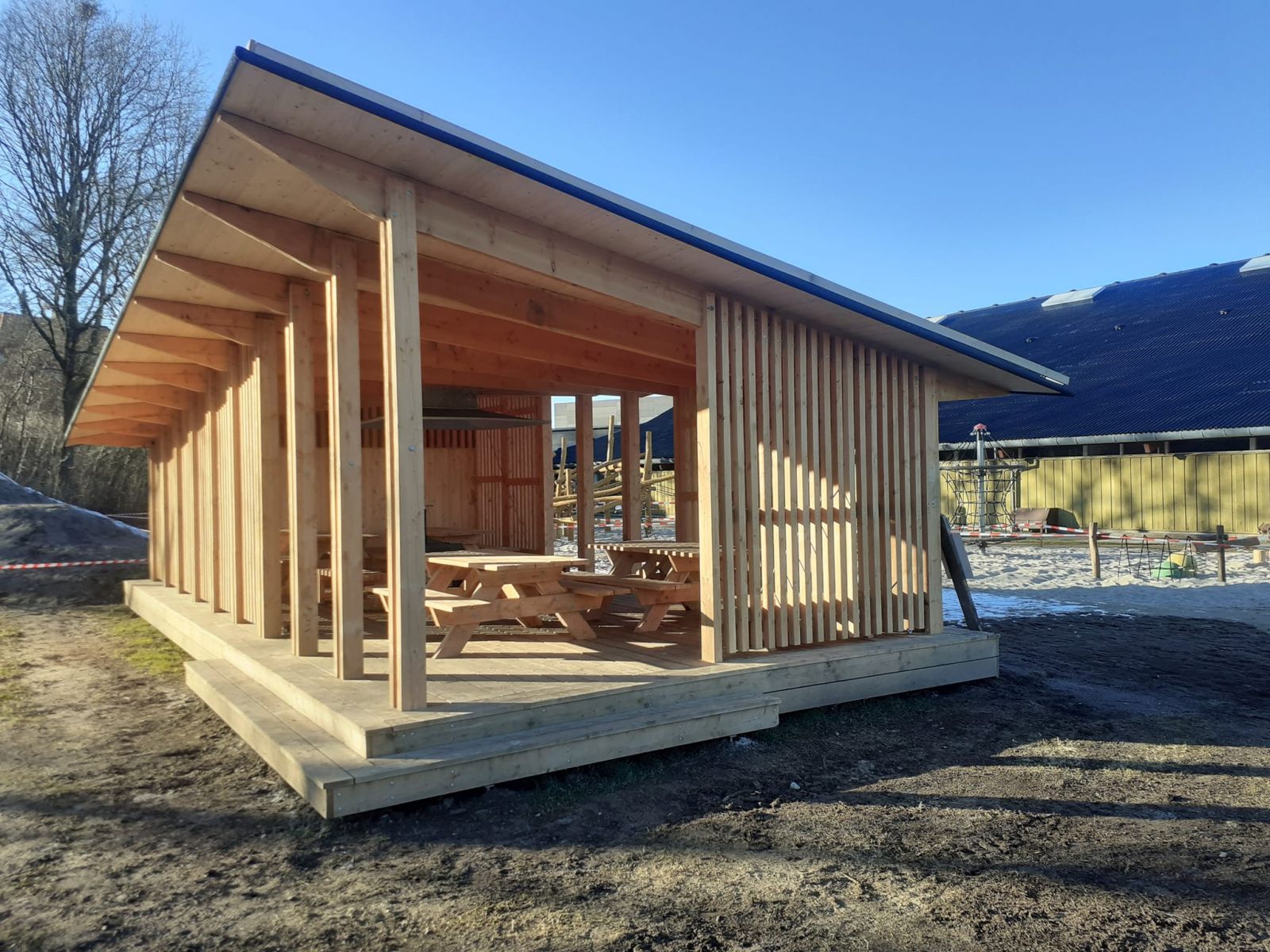 Bålhytten set udefra