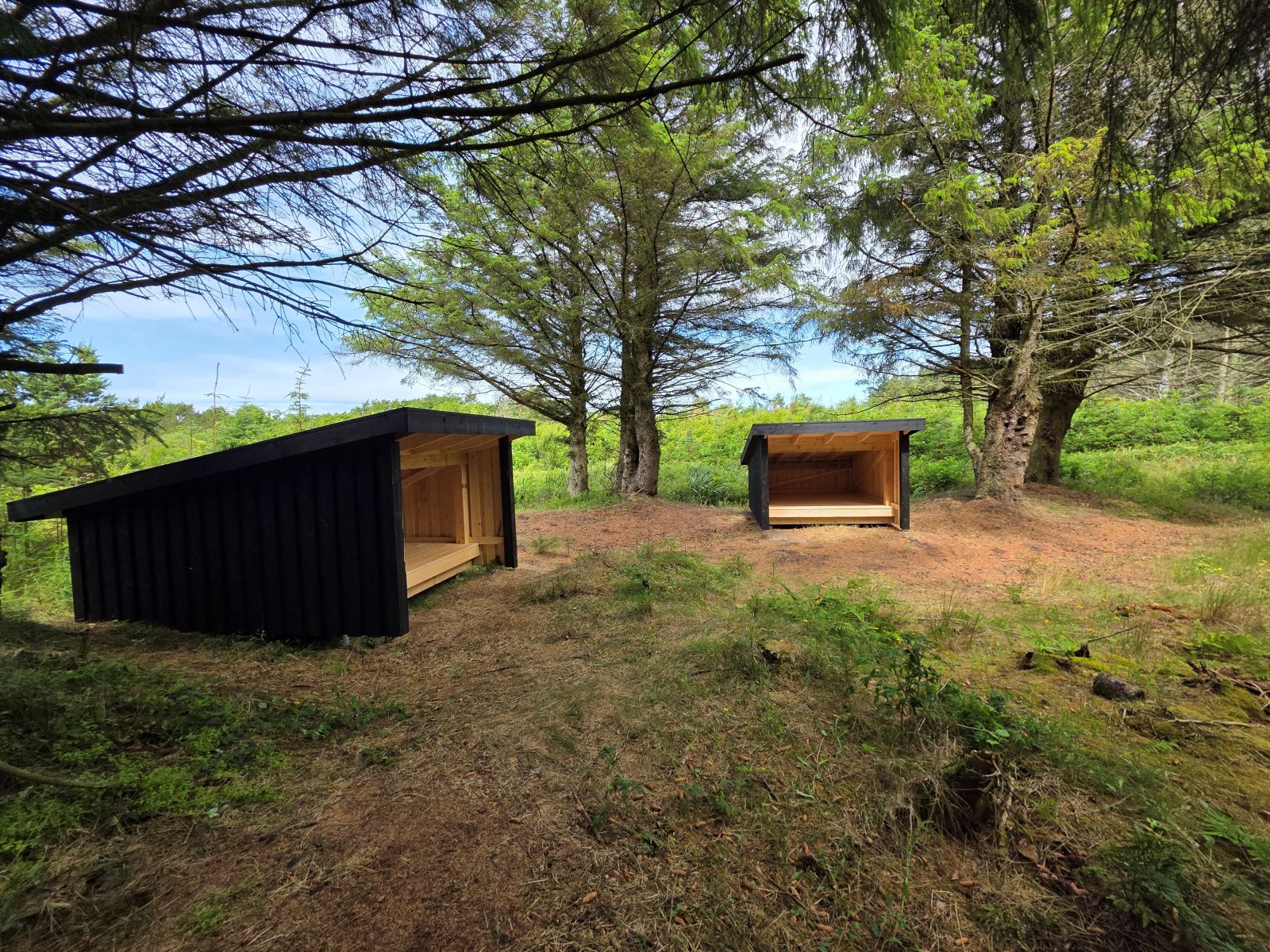 2 stk. 4-personers sheltere