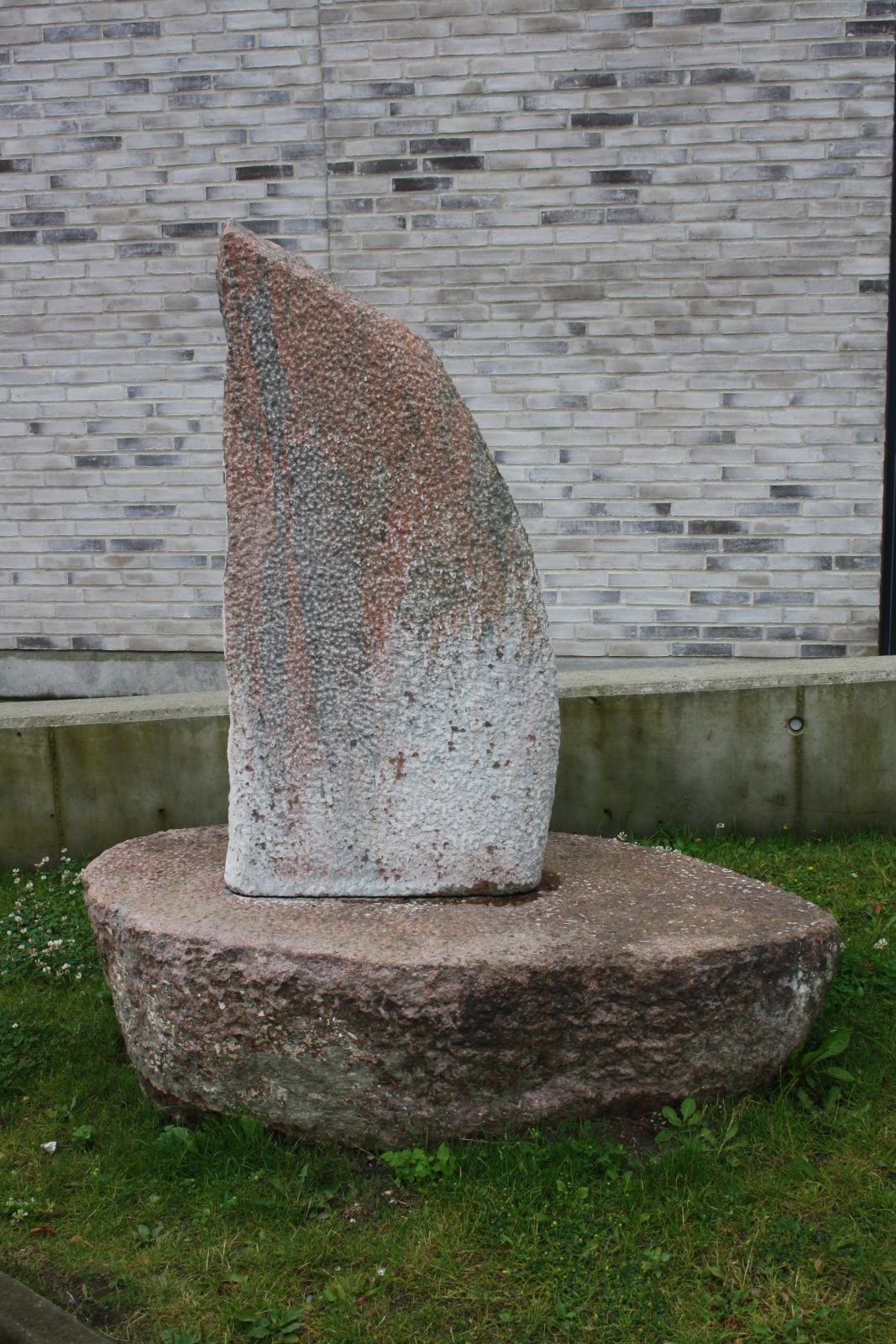Af stenhugger Knud Høirup