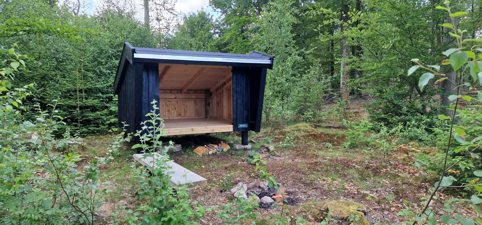Honningsvampen shelter – miniature 3