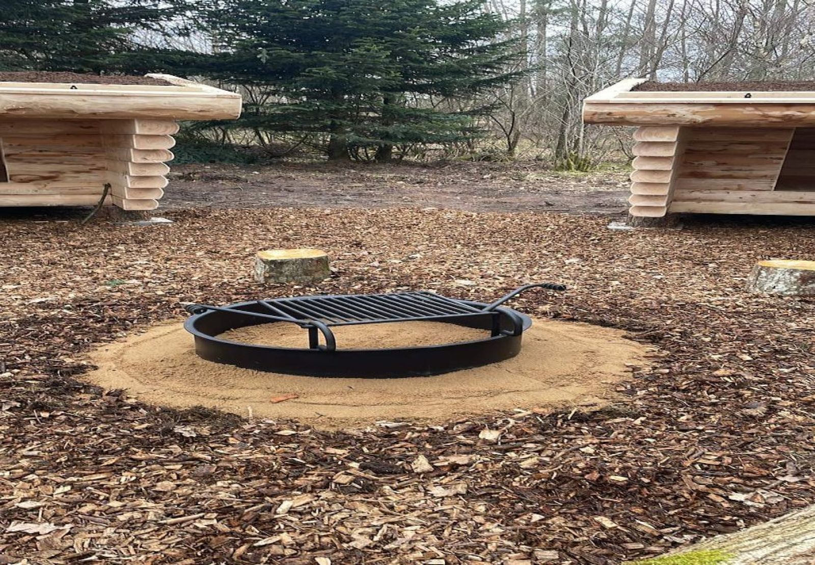 Naturfolk Shelter og bålplads – miniature 2