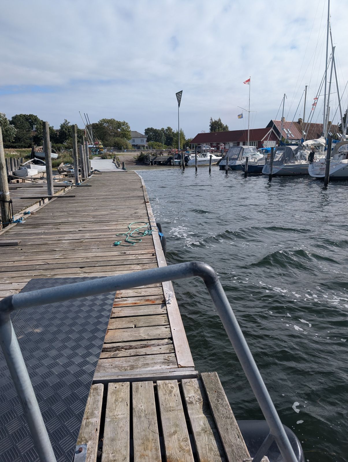 godt sted til at lægge kanoer og kajakker i