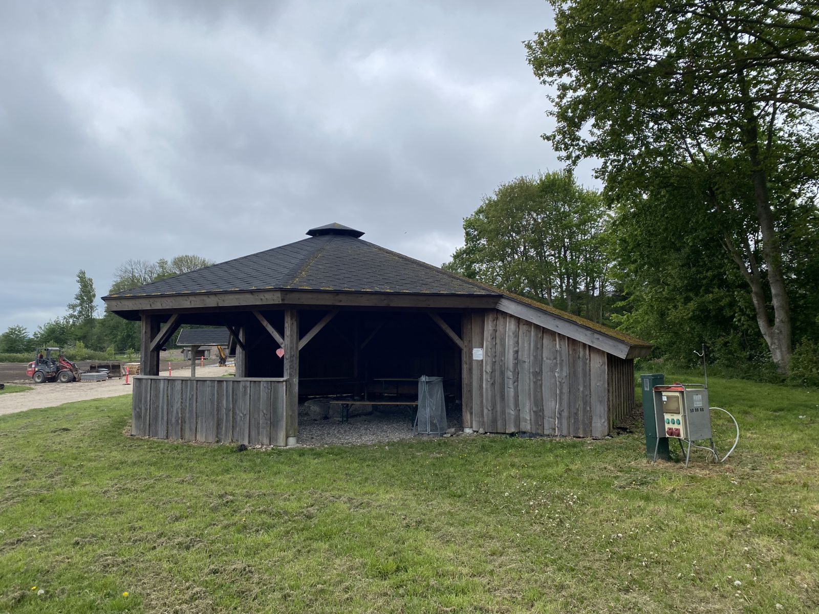 Bålhytte set udefra