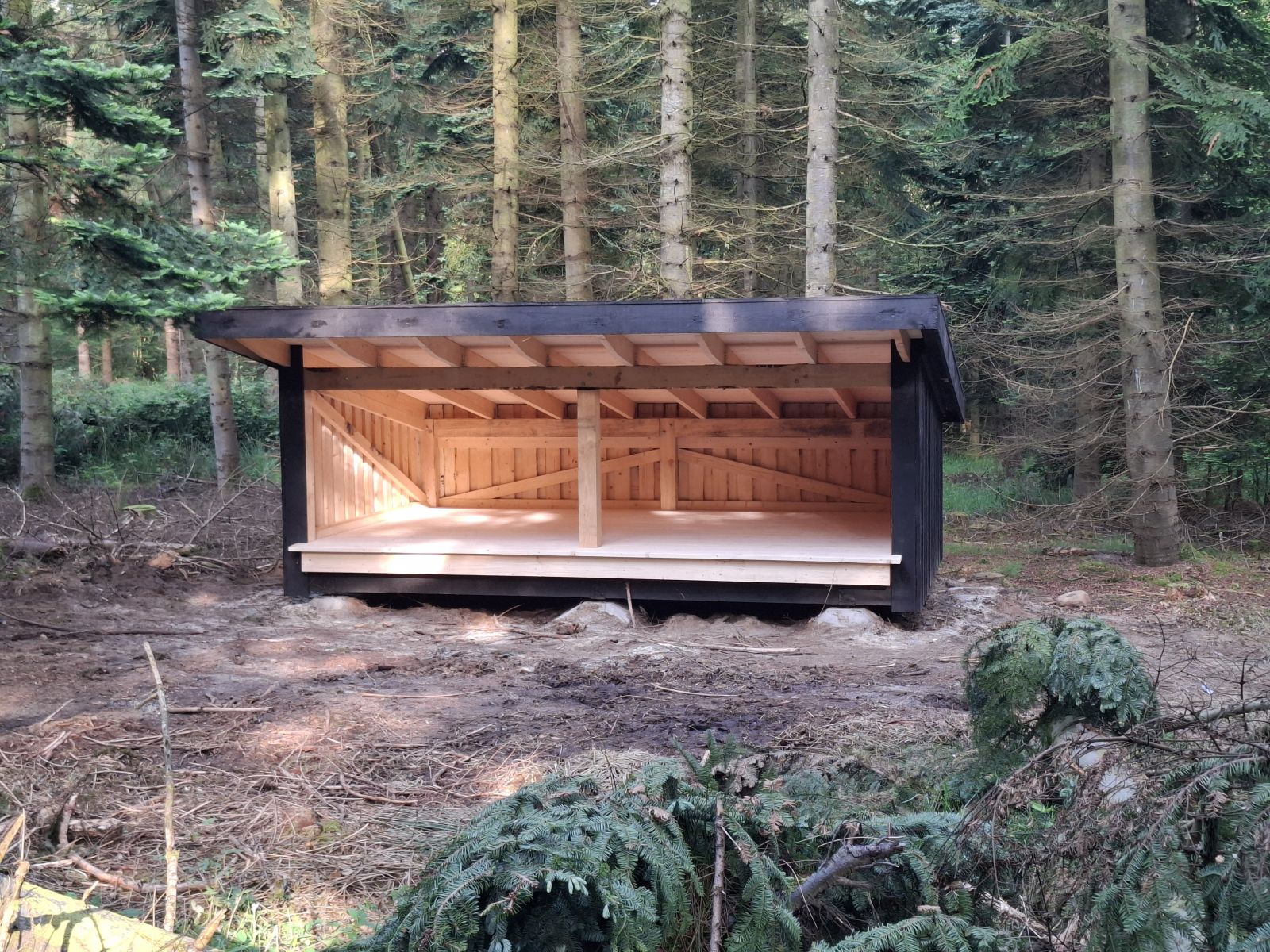 Fovslet Skov Shelter 1 – miniature 1
