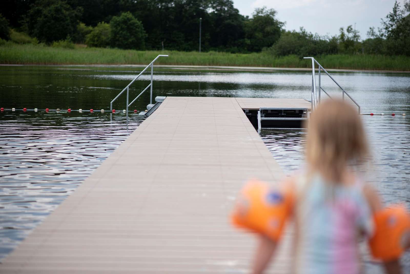 Badebro ved Gymnasiesøen