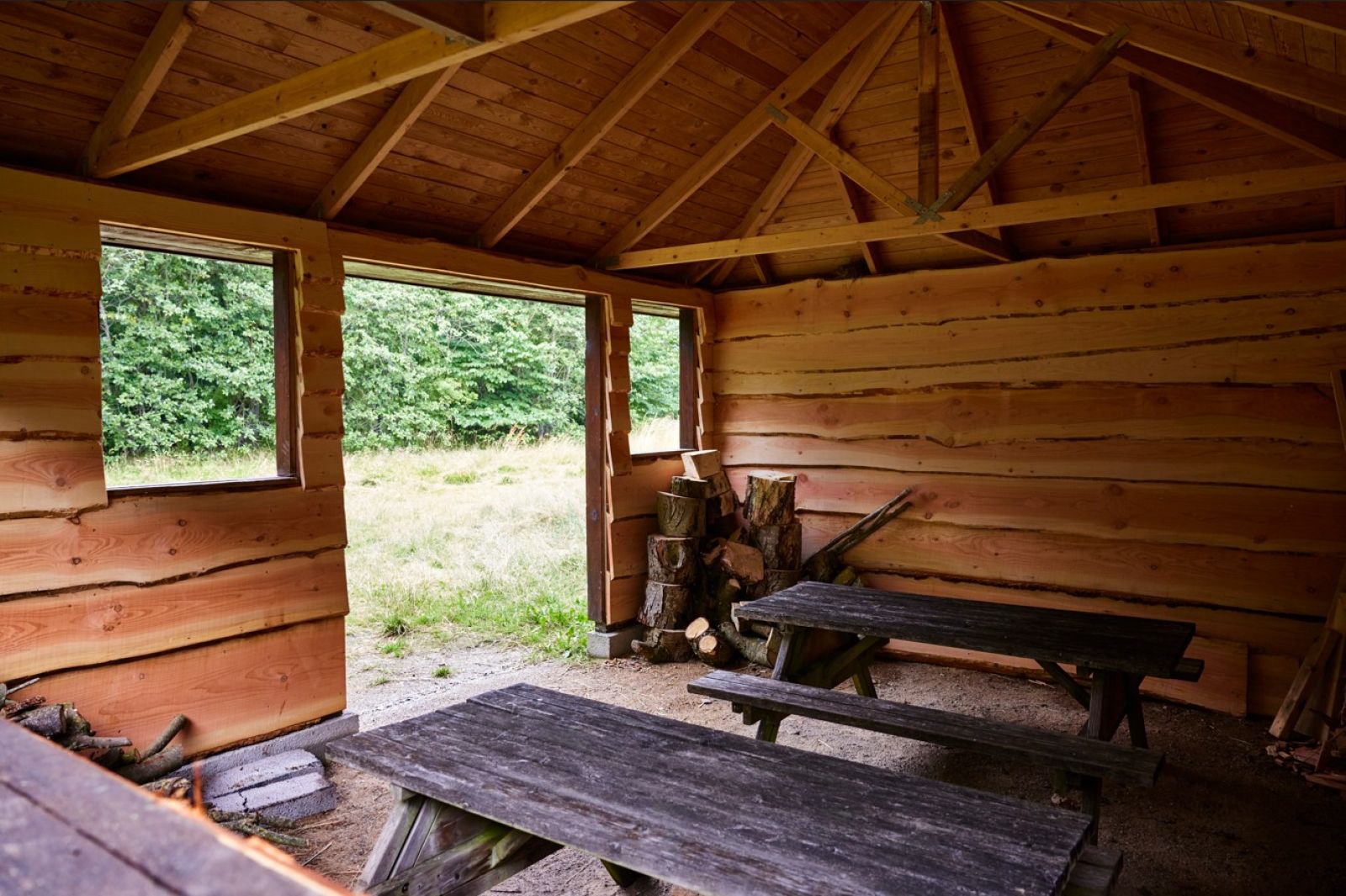 Shelterplads i Svenstrup Bypark. – miniature 2