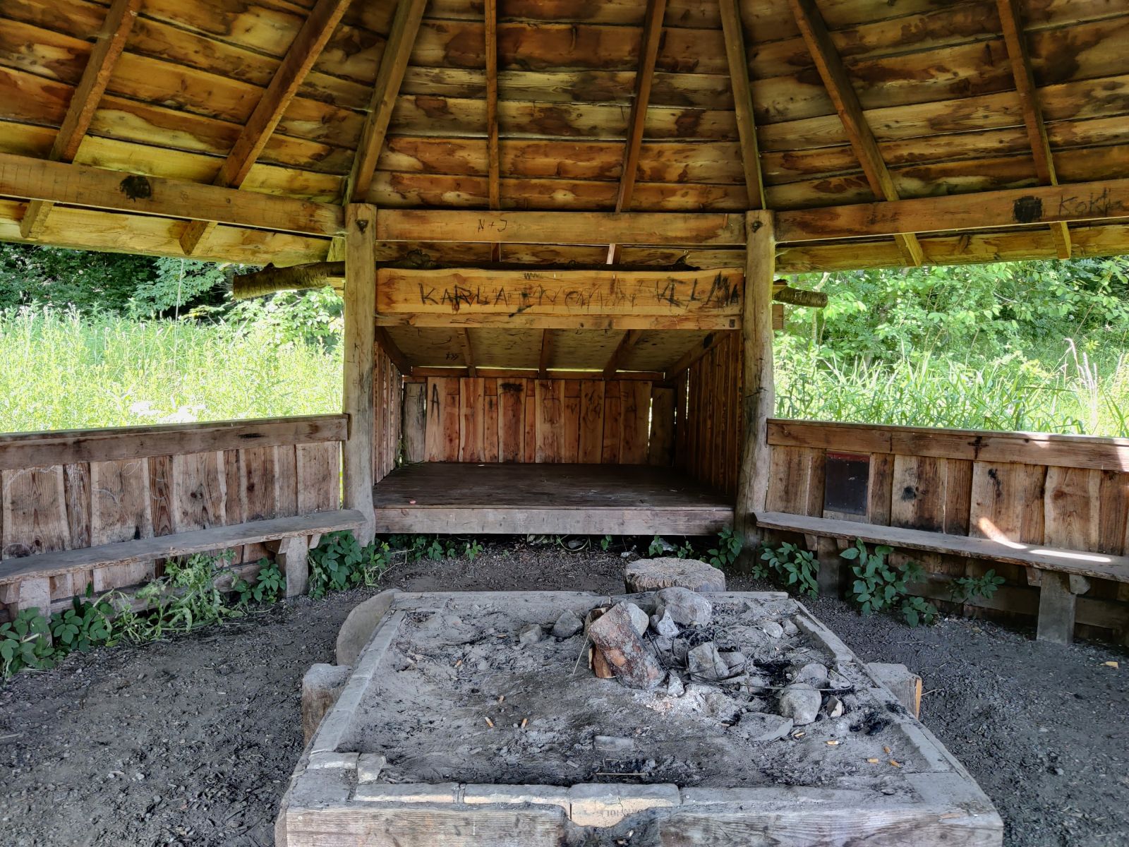 Skovgård Shelterplads – miniature 3