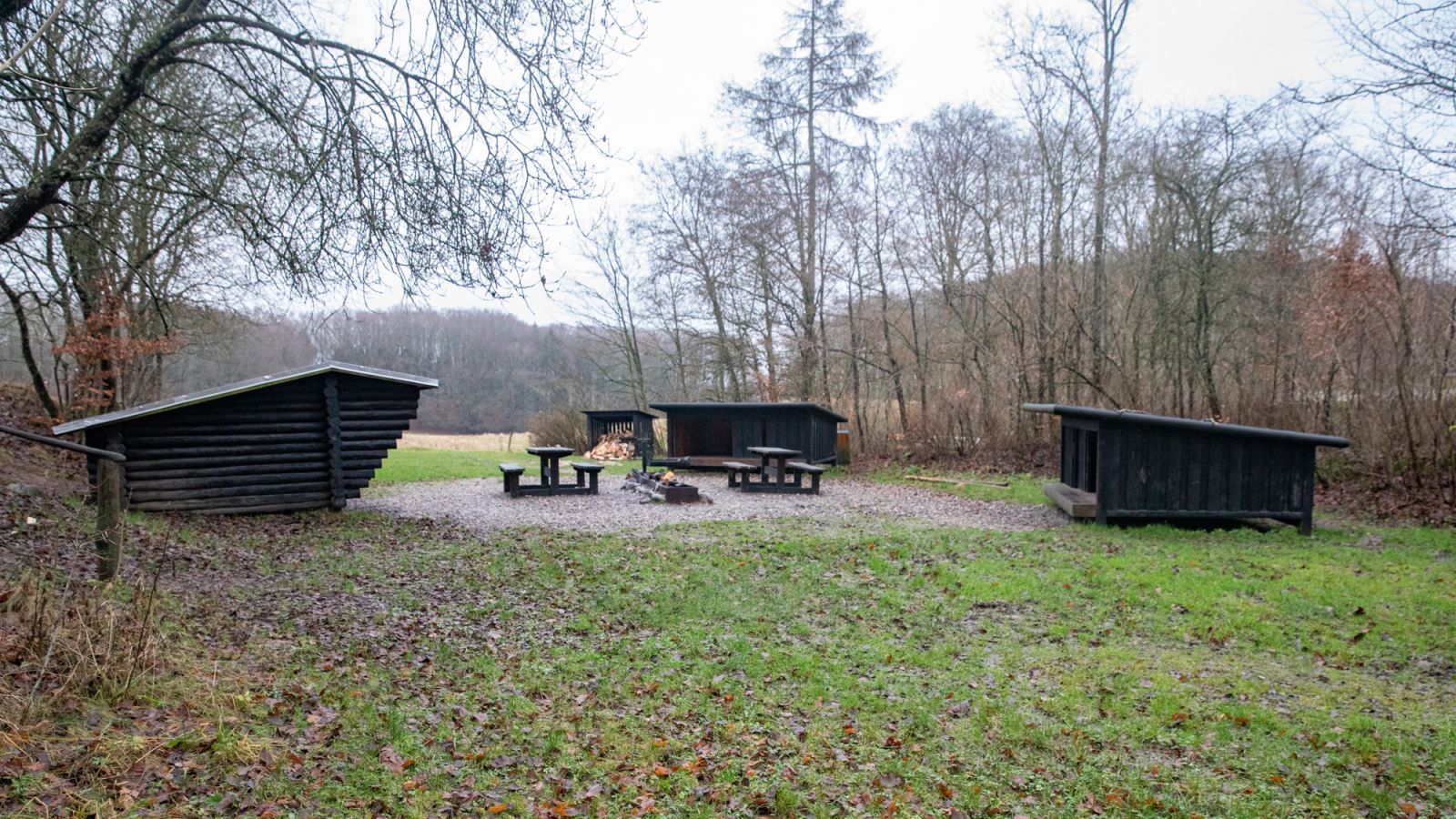 Søheden Skov - bookbart shelter "Grævlingebo" – miniature 2
