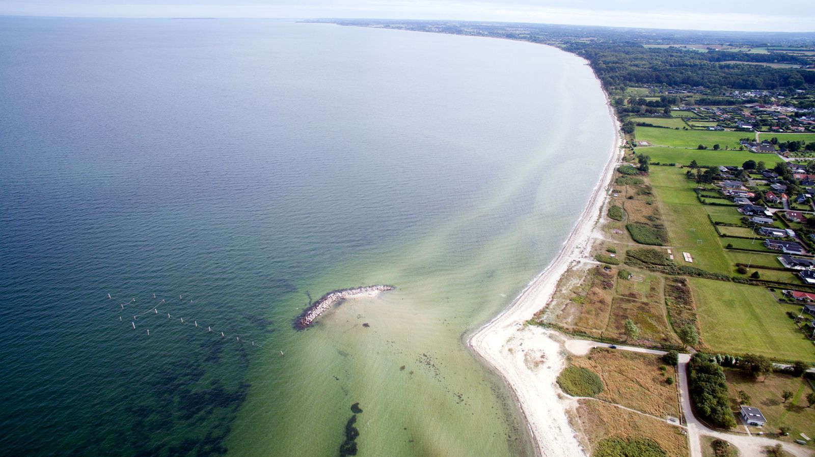 Båring Strand, shelter in Denmark