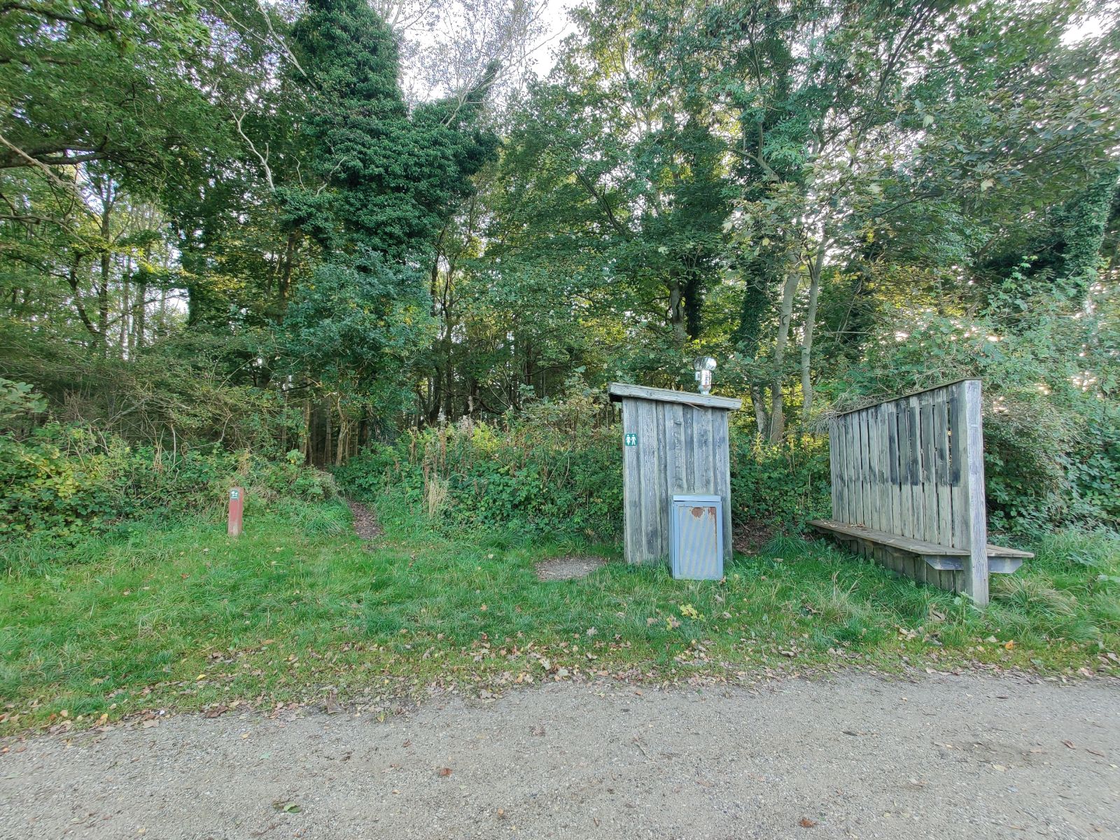 Skovtoilet ved Mariendal strand