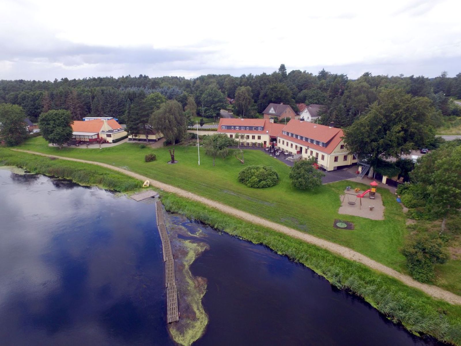 Kongensbro Kro ved Gudenåen