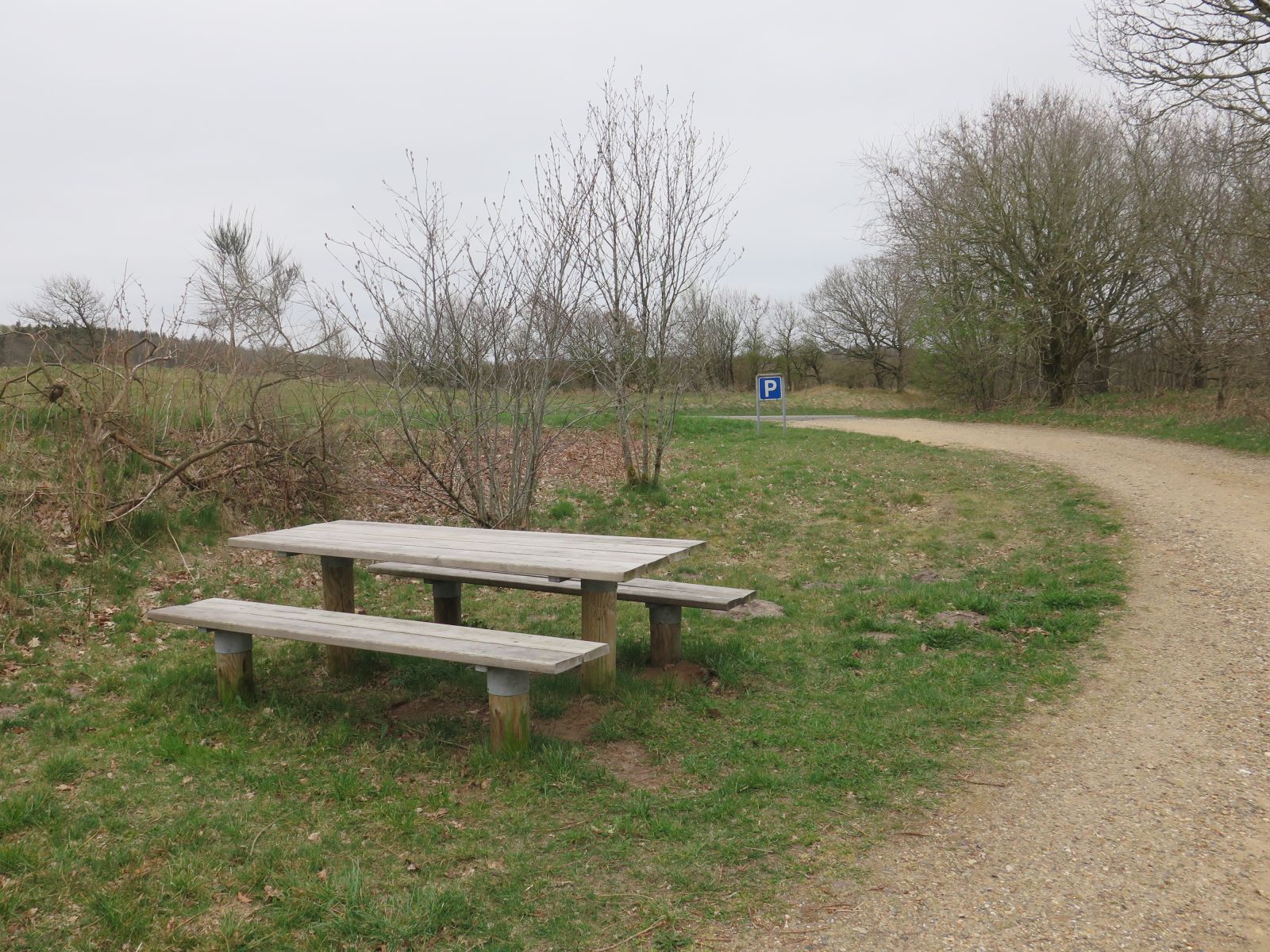 Bord/bænk ved Stubbergård Sø