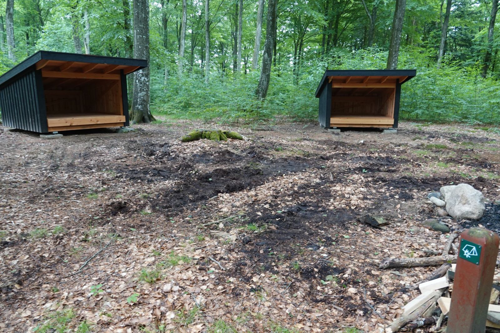 Shelterplads Vindum Skov - Shelter nr. 2 (ikke bookbar) – miniature 2