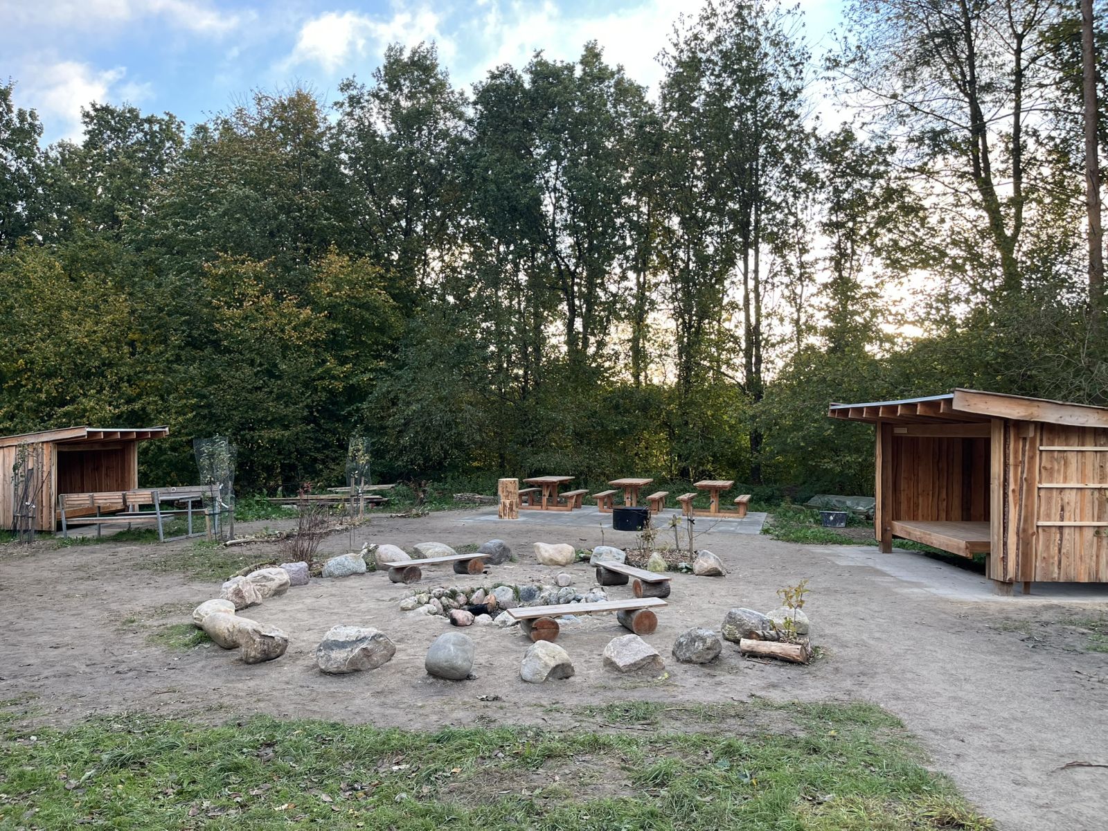 Shelter- og bålplads