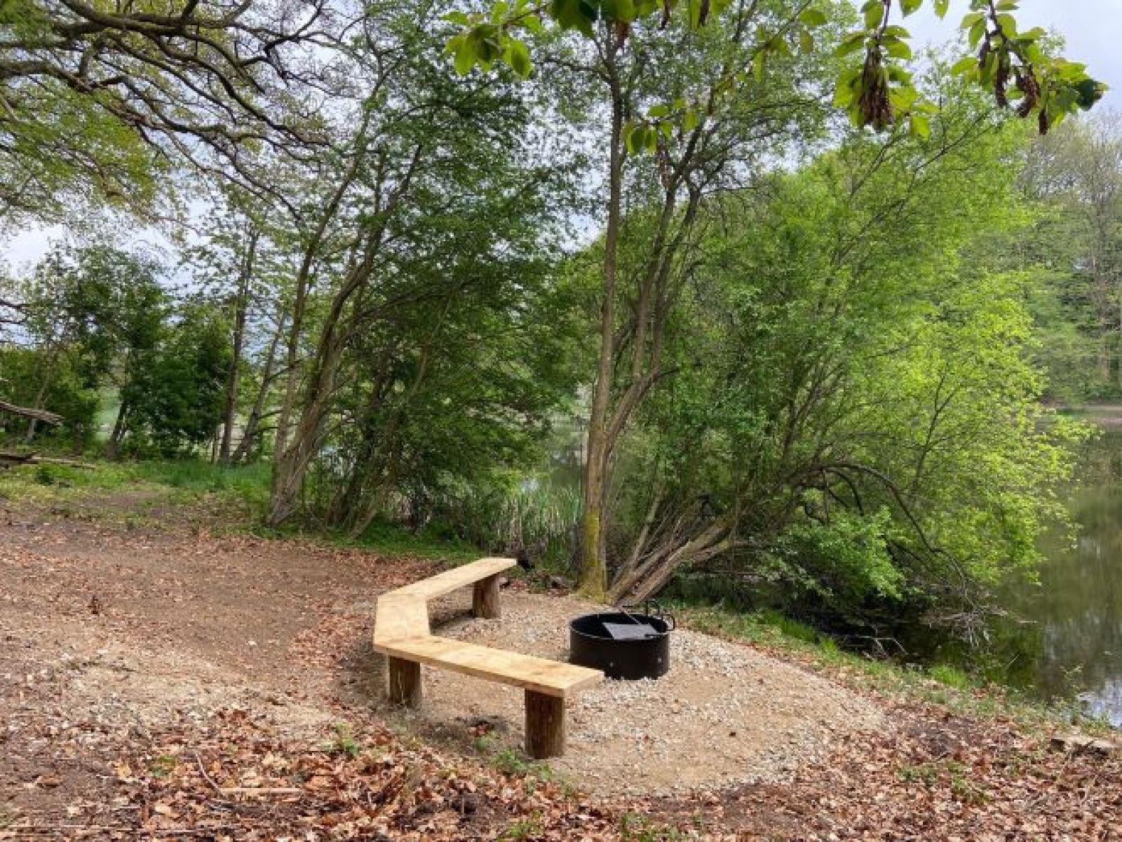 Søllerød Kirkeskov, Shelter ved Kalvemosen – miniature 2