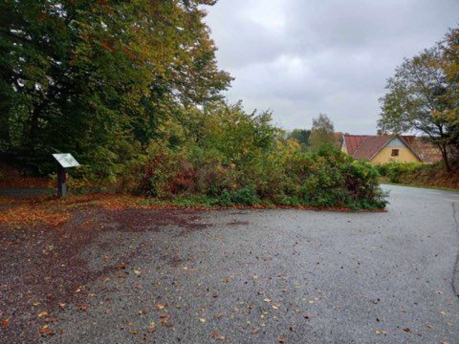 Indkørsel fra Reventlowsvej