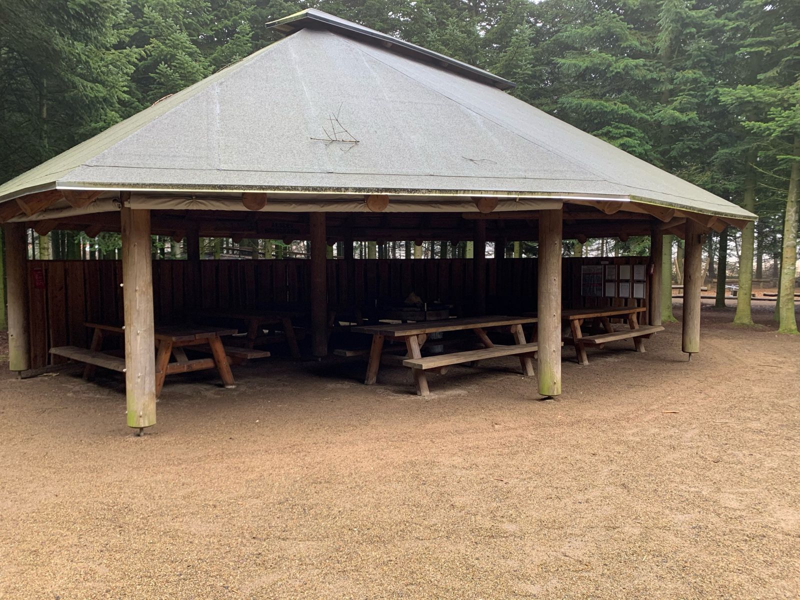 Legeplads ved Dinnsens Skovpark