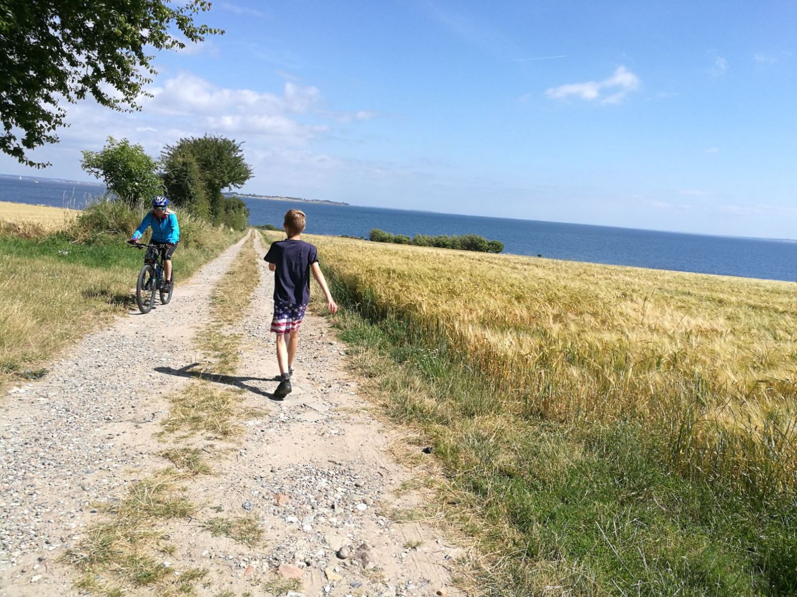 Fine grusveje på østsiden
