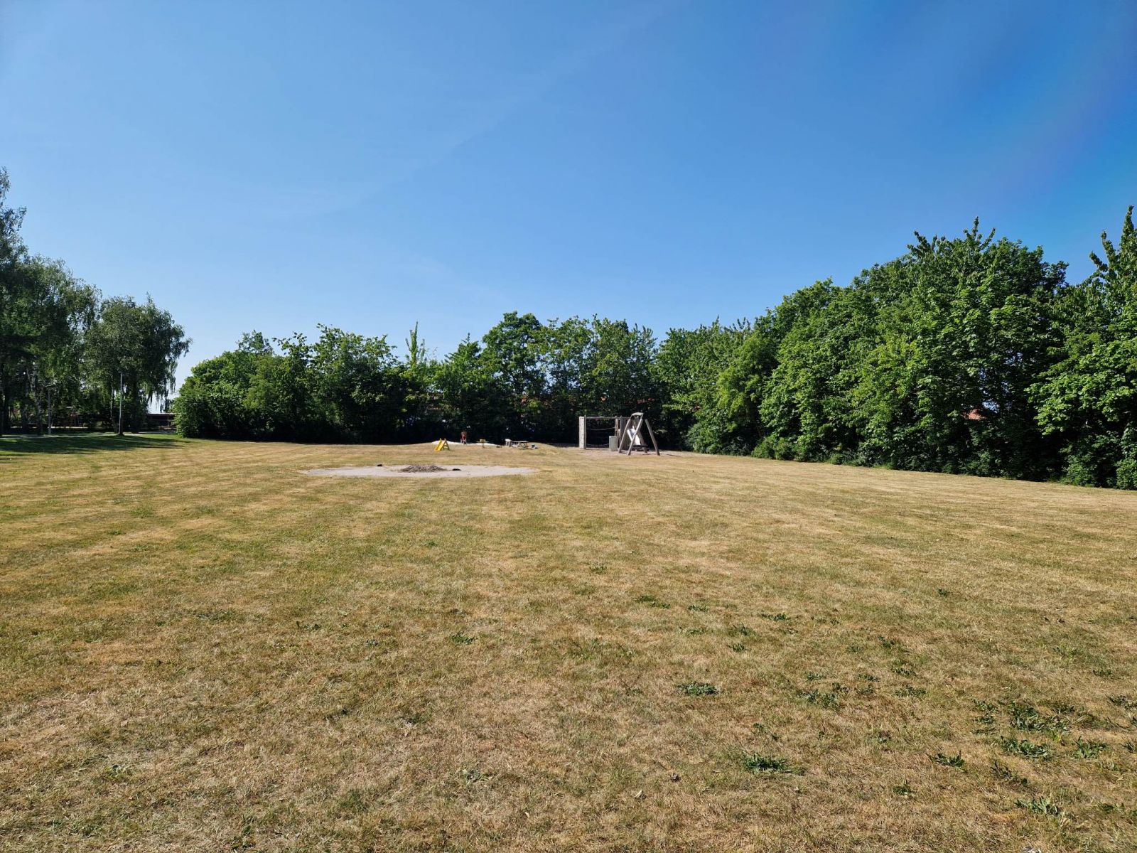 Shelters ved Glesborg Bypark – miniature 2