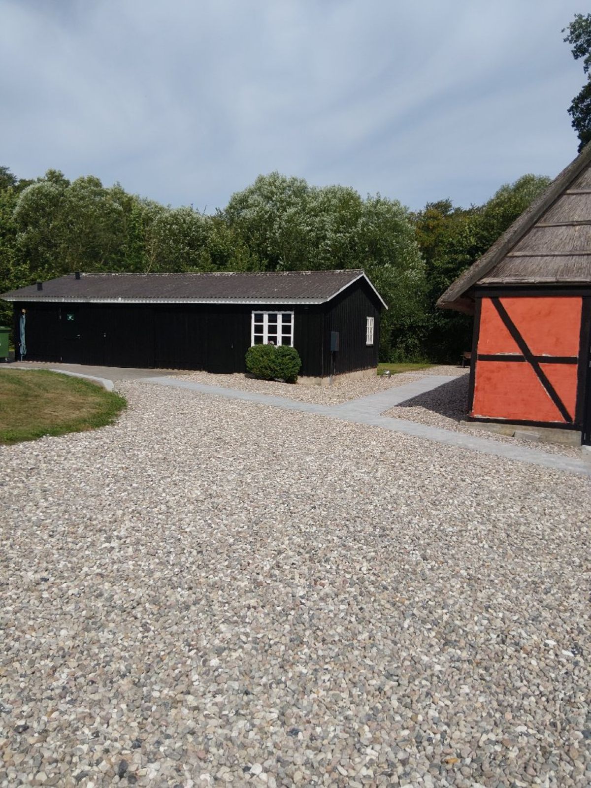 God adgangsvej til toilettet og Barkladen