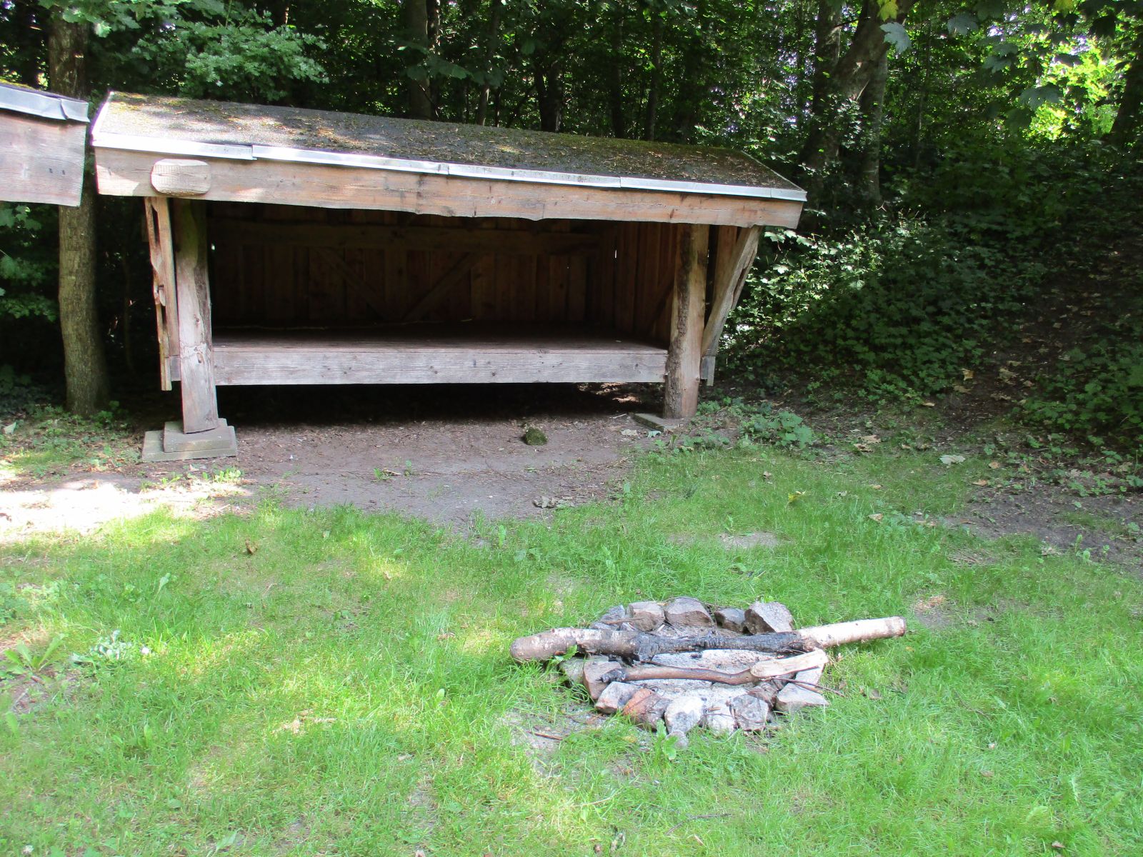 Bålplads ved shelterne