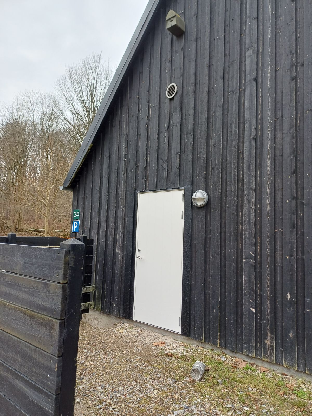 Indgang offentligt toilet, Sollerupvej 24